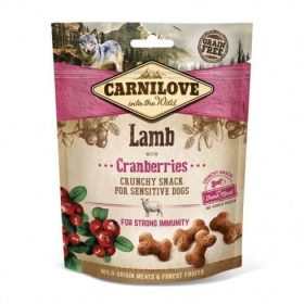 Carnilove Dog Crunchy Snack bárányhússal és vörös áfonyával